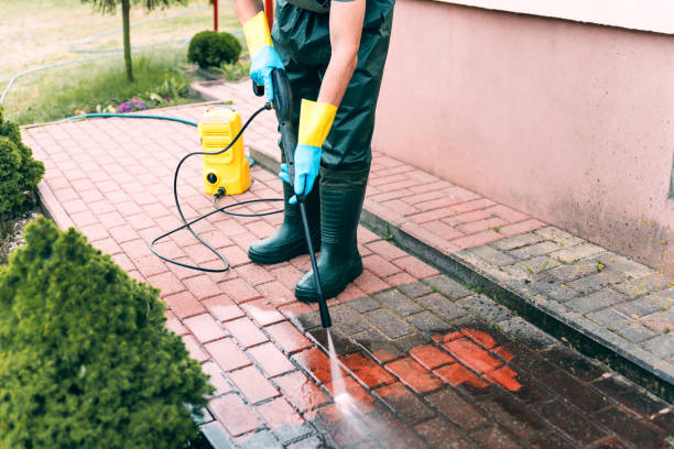 Best Pressure Washing Siding  in Kimberly, WI